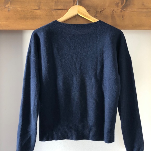 Kier & J Cashmere Sweater in Navy with Intarsia - Picture 2 of 3
